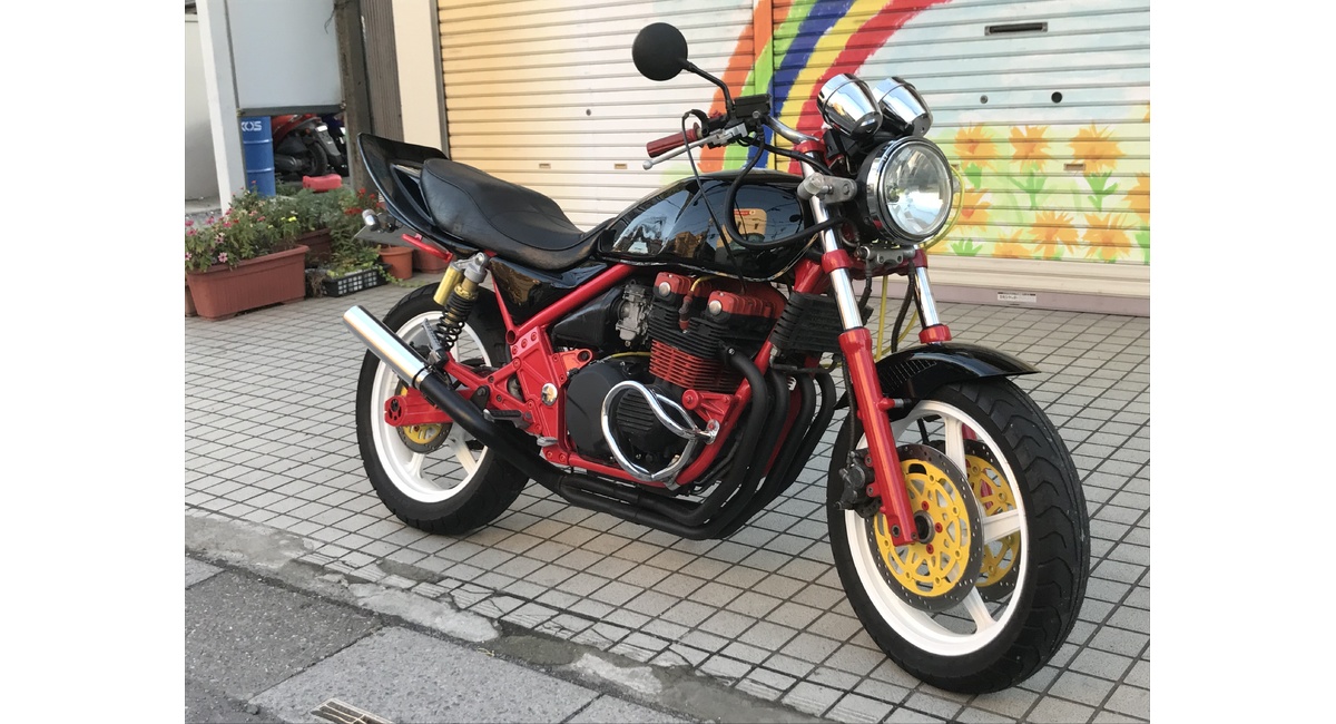 ｚ.s様 【KAWASAKI】ゼファー400 カスタム車両 ご購入いただき