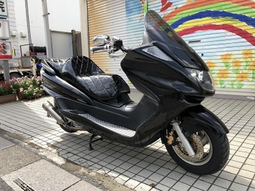 大人のカスタム仕様！【ＹＡＭＡＨＡ】マジェスティ ブラック 入荷致しました！！ | 250cc～ | 埼玉の地域密着型ビリケンモータースのバイク在庫